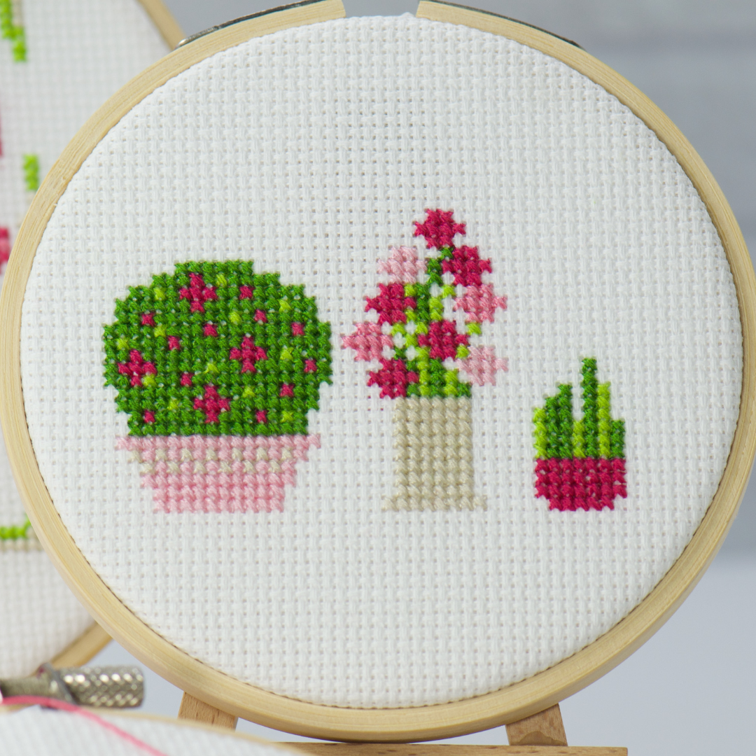 3 flower plants pots in counted cross stitch for beginner embroidery craft